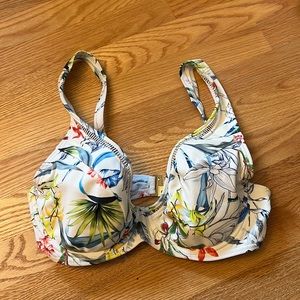 FIGLEAVES BIKINI TOP FLORAL SIZE 34 E